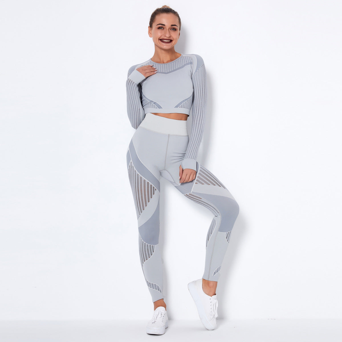 Seamless Knitted Absorbent Yoga Long-Sleeved Suit - Complete Yoga Wearsuit Set