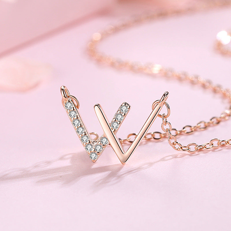 Collier Lettre W - Pendentif en Cristal de Zircone Cubique Chaîne de Luxe