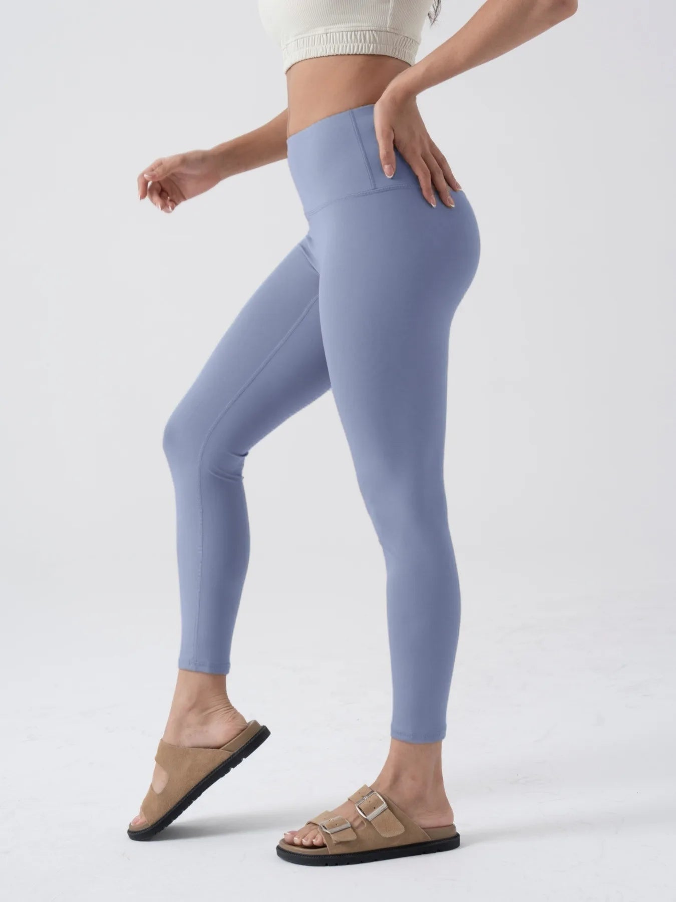 Fitness-Leggings für Damen – heiß begehrt! Lauf- und Jogginghosen mit hohem Bund und Push-up-Effekt. Ideal für Sport, Fitness, Laufen und Yoga. 