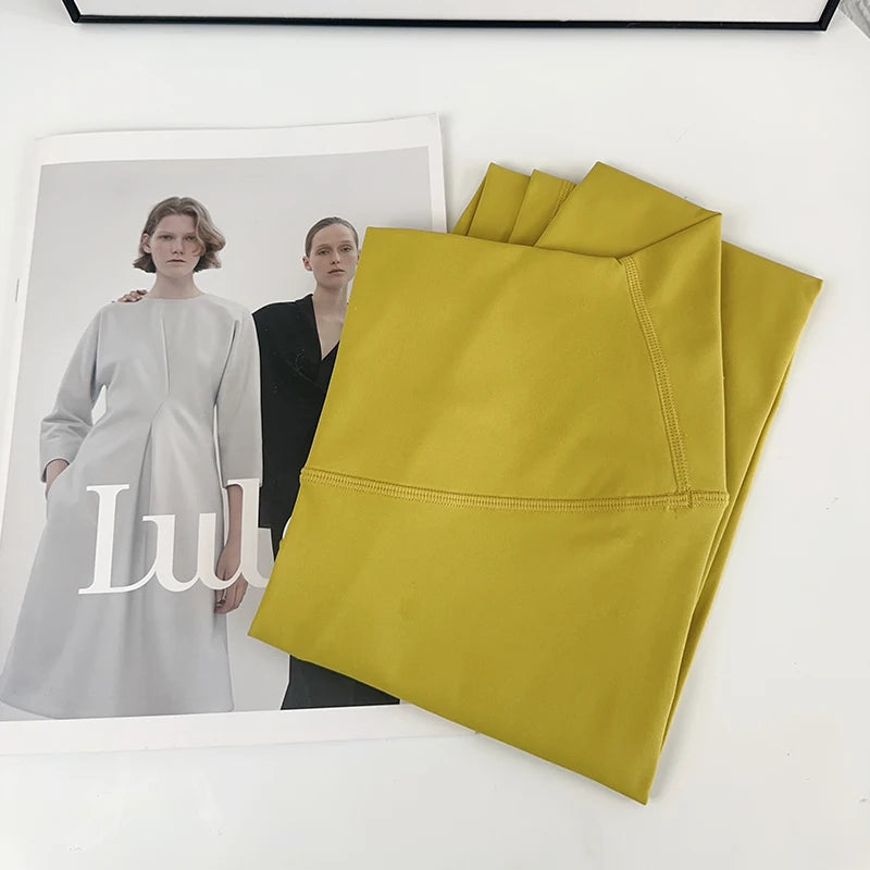 Fitness-Leggings für Damen – heiß begehrt! Lauf- und Jogginghosen mit hohem Bund und Push-up-Effekt. Ideal für Sport, Fitness, Laufen und Yoga. 