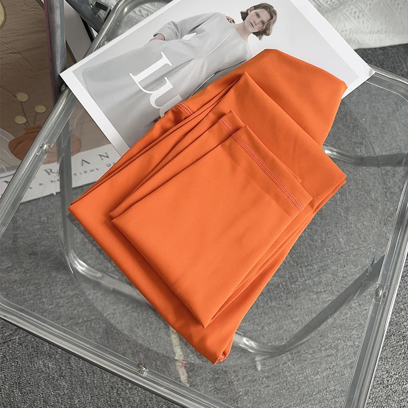 Fitness-Leggings für Damen – heiß begehrt! Lauf- und Jogginghosen mit hohem Bund und Push-up-Effekt. Ideal für Sport, Fitness, Laufen und Yoga. 