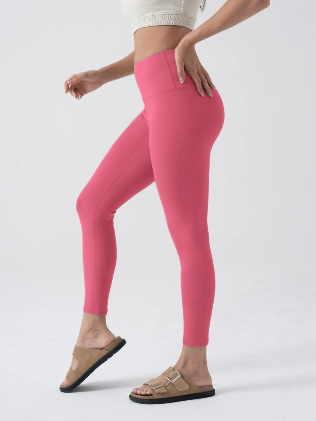 Fitness-Leggings für Damen – heiß begehrt! Lauf- und Jogginghosen mit hohem Bund und Push-up-Effekt. Ideal für Sport, Fitness, Laufen und Yoga. 