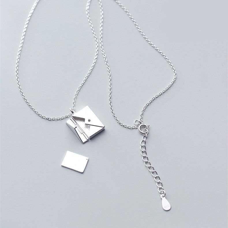Collar con sobre de carta de amor - Regalo para el Día de San Valentín