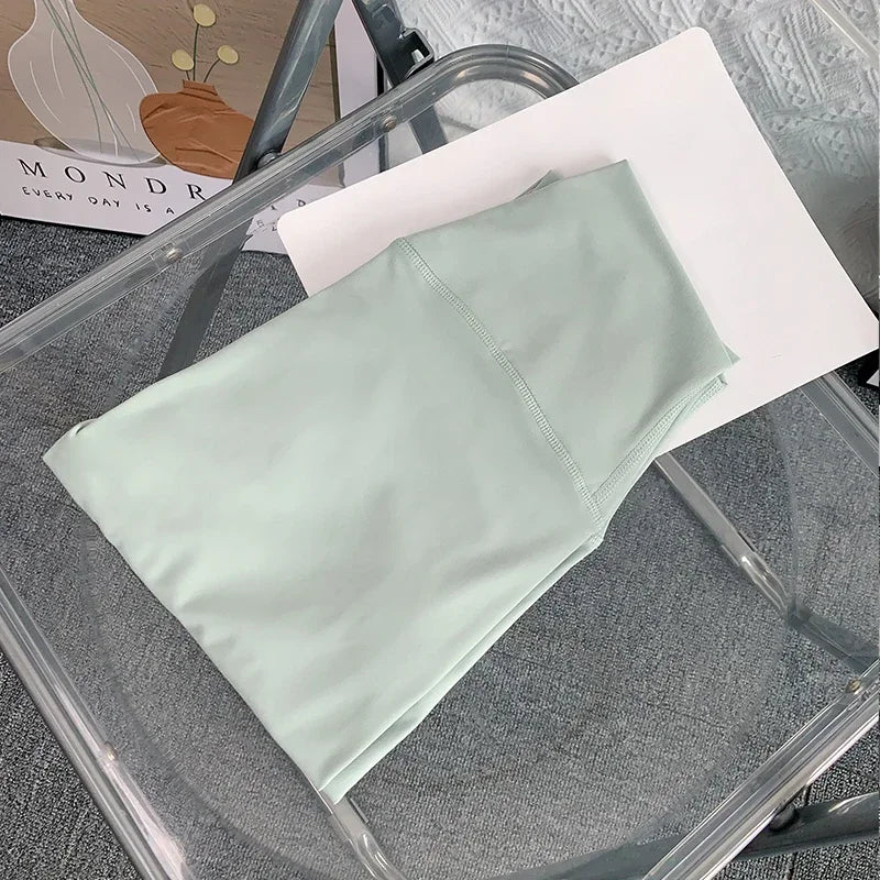 Fitness-Leggings für Damen – heiß begehrt! Lauf- und Jogginghosen mit hohem Bund und Push-up-Effekt. Ideal für Sport, Fitness, Laufen und Yoga. 