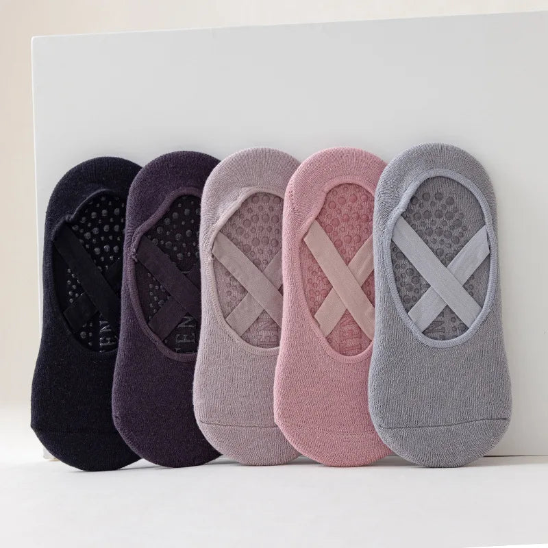 1Pair Professional Women Yoga Socks Silicone Anti-slip Ballet Pilates Socks Women Backless Breathable Bandage Dance Sports Socks