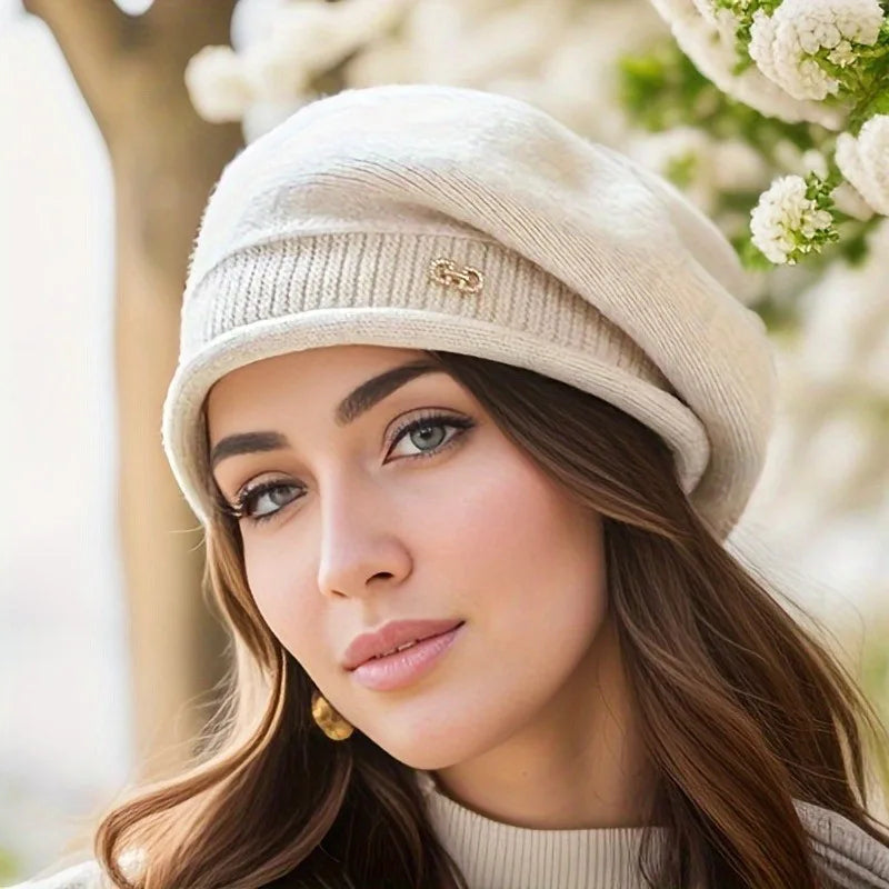 1pc, Women's Stretchy Fleece Beanie Hat with Pocket, Soft and Cozy Acrylic Knit Cap for Autumn and Winter