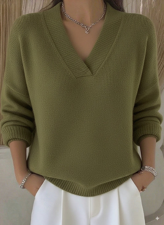 Soft V-Neck Knitted Sweater - Loose Fit Long Sleeve Pullover