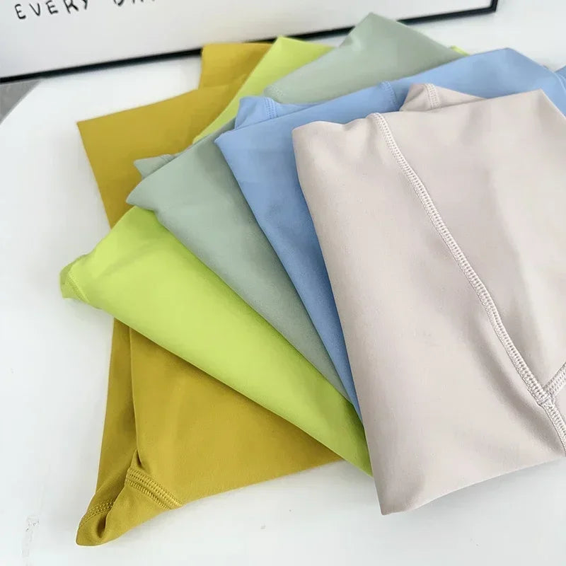 Fitness-Leggings für Damen – heiß begehrt! Lauf- und Jogginghosen mit hohem Bund und Push-up-Effekt. Ideal für Sport, Fitness, Laufen und Yoga. 