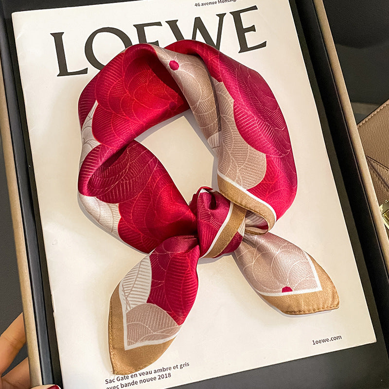 Veelzijdige zijden halsdoek - Elegante vierkante doek voor dames